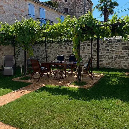 Charming Natural Stone House With Private Garden Vikendica *